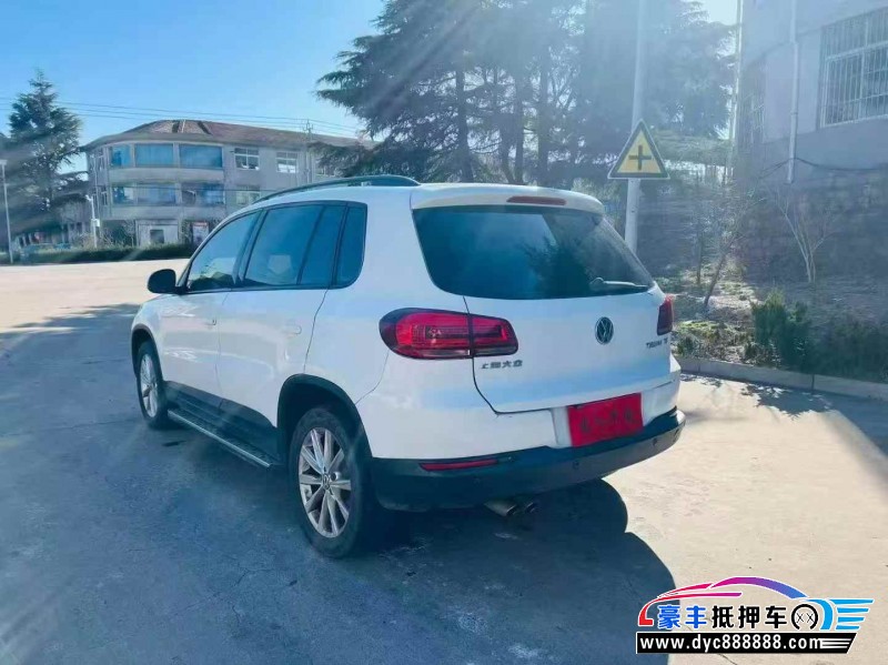 15年大众途观轿车抵押车出售