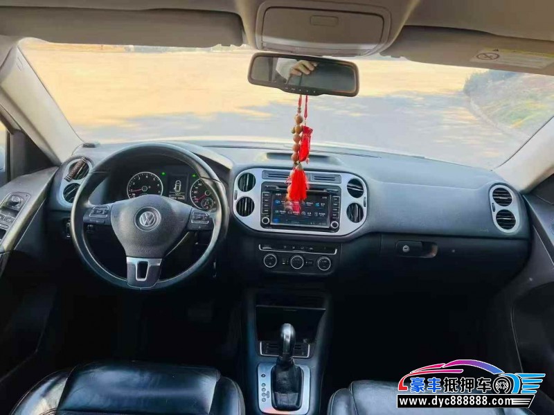 15年大众途观轿车抵押车出售