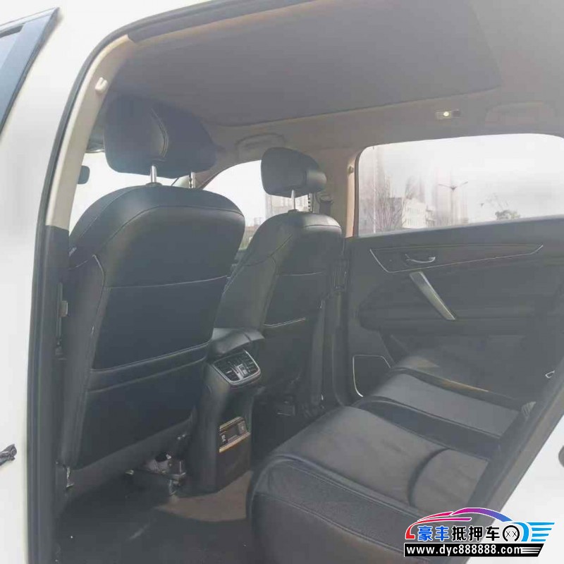 20年本田冠道轿车抵押车出售