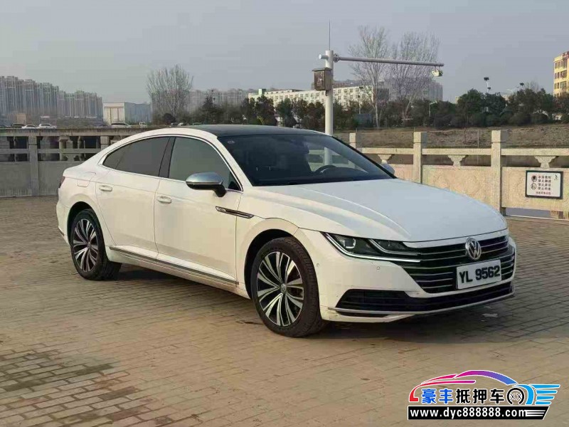 18年大众CC轿车抵押车出售