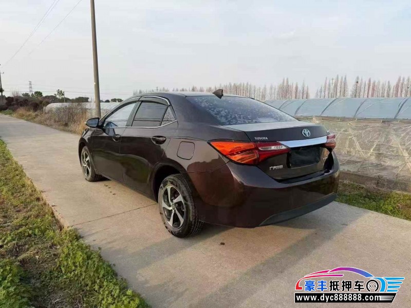 17年丰田雷凌轿车抵押车出售