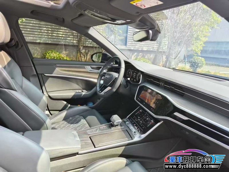 25年奥迪A6L轿车抵押车出售