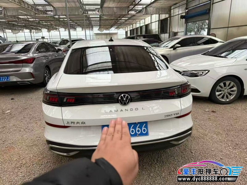 23年大众凌渡轿车抵押车出售