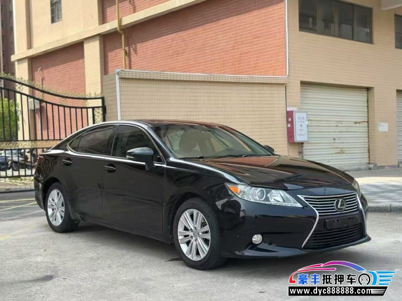 13年雷克萨斯ES轿车抵押车出售