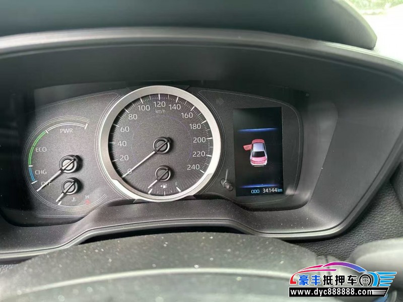 22年丰田雷凌轿车抵押车出售