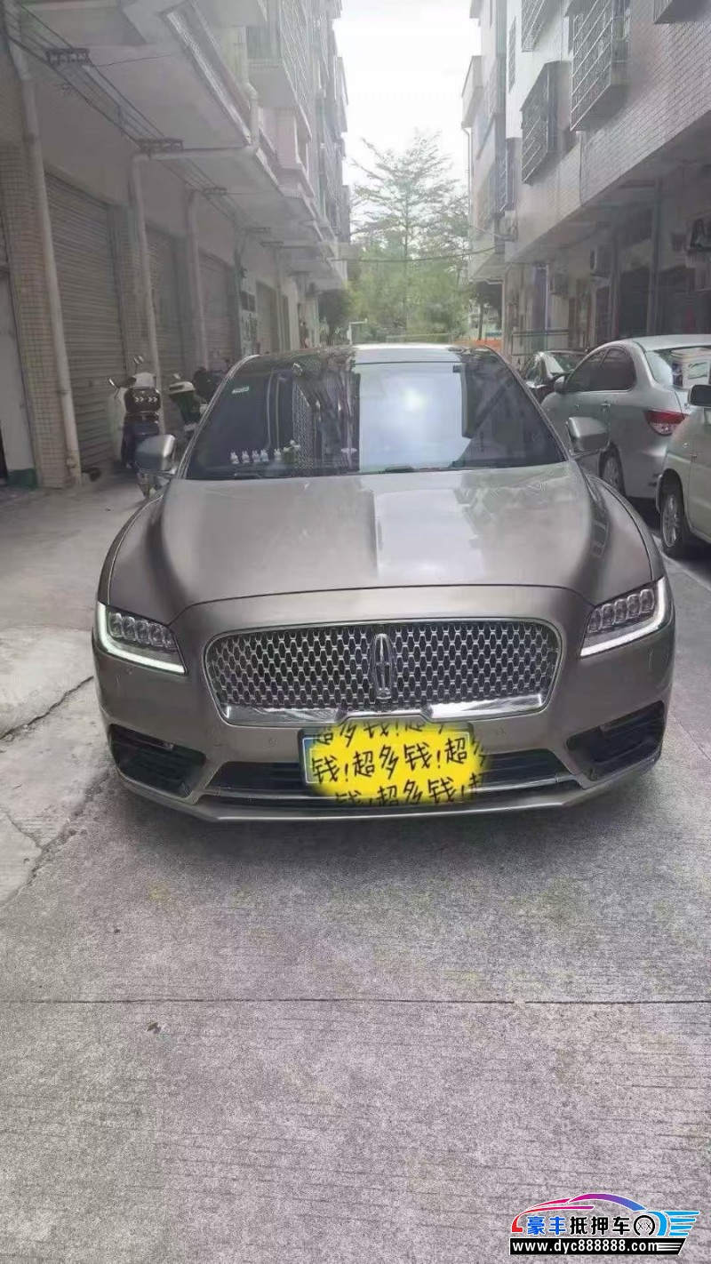 抵押车出售18年林肯大陆轿车