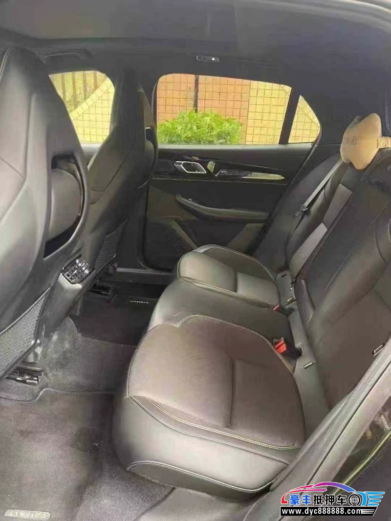 24年领克03轿车抵押车出售