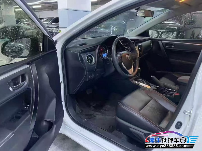 19年丰田卡罗拉轿车抵押车出售