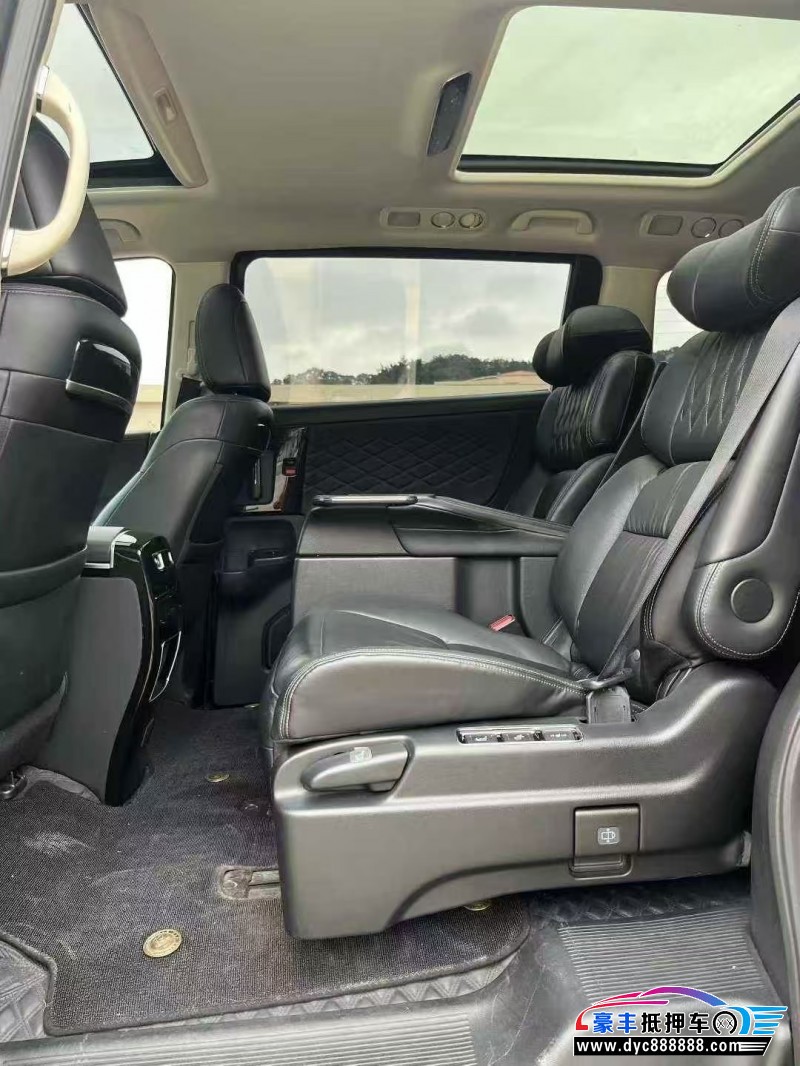 21年本田艾力绅轿车抵押车出售