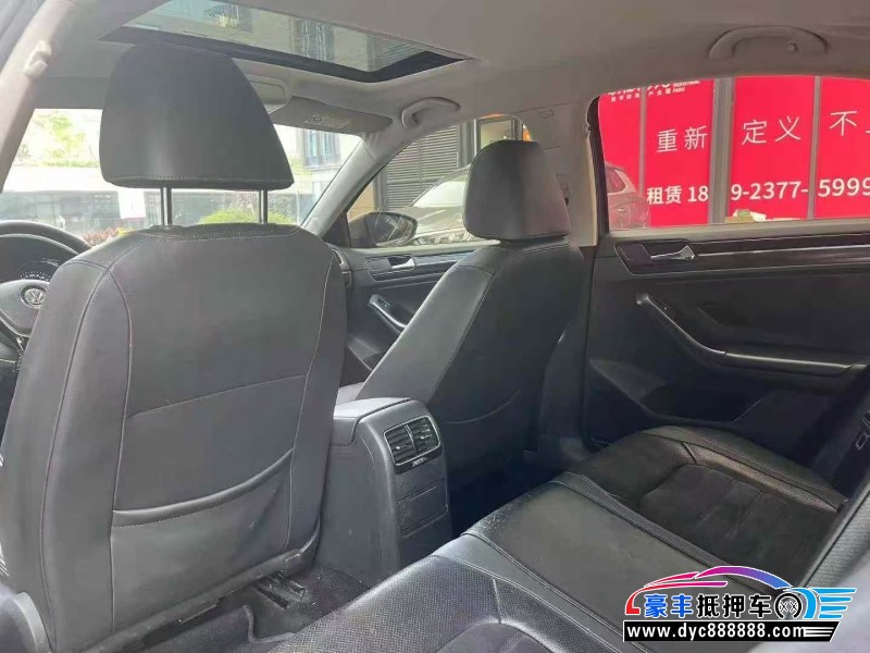 15年大众速腾轿车抵押车出售