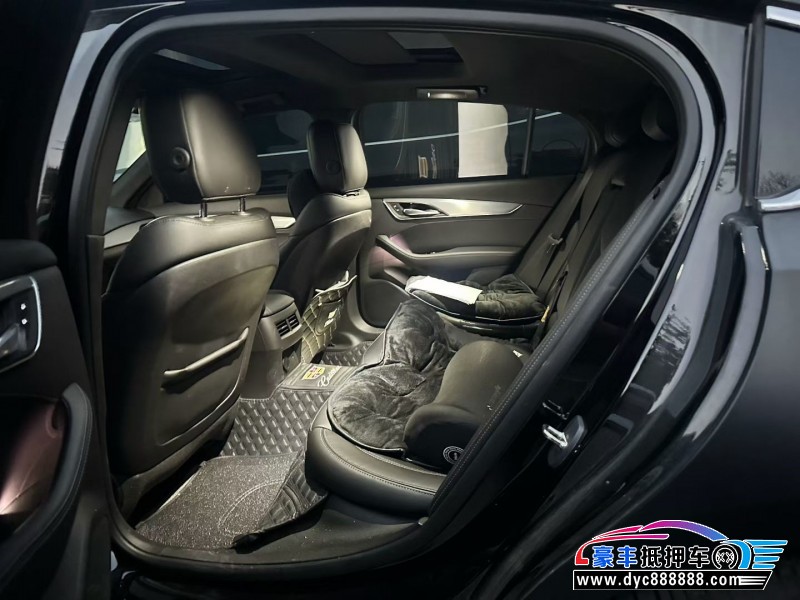 24年凯迪拉克CT5轿车抵押车出售