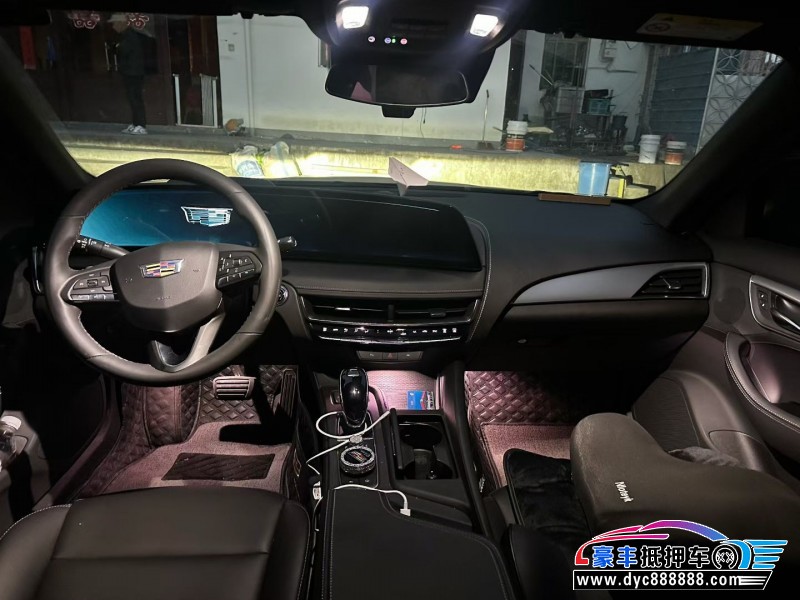 24年凯迪拉克CT5轿车抵押车出售