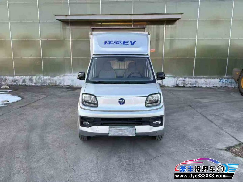 抵押车出售24年福田祥菱轿车