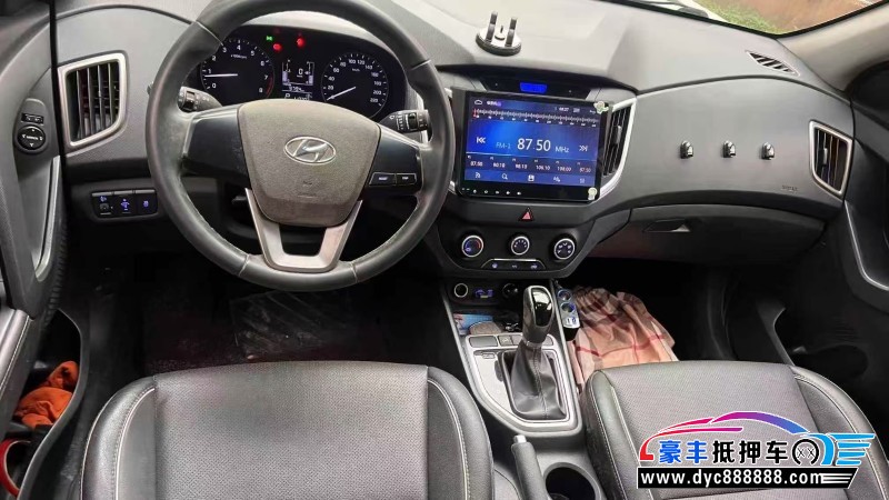 16年现代ix25轿车抵押车出售