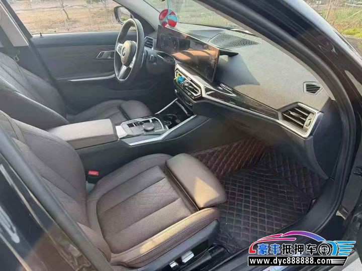 23年宝马3系轿车抵押车出售