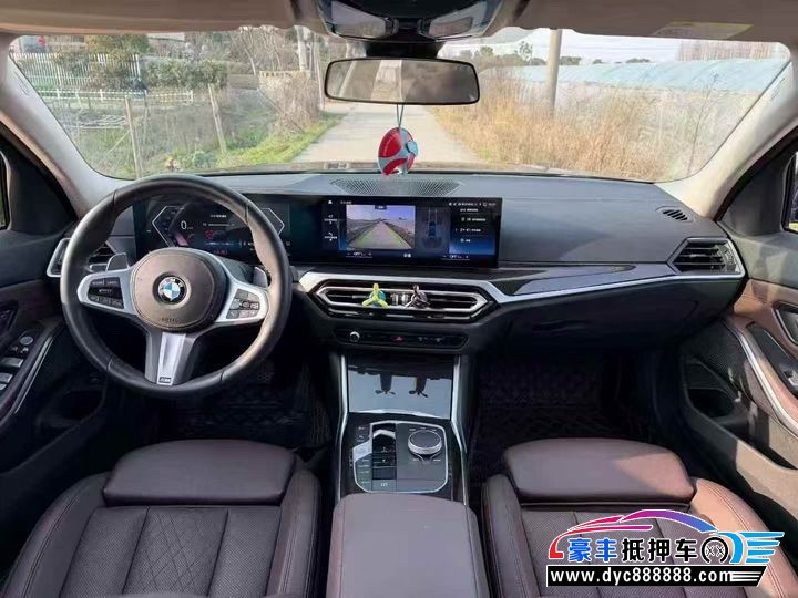 23年宝马3系轿车抵押车出售