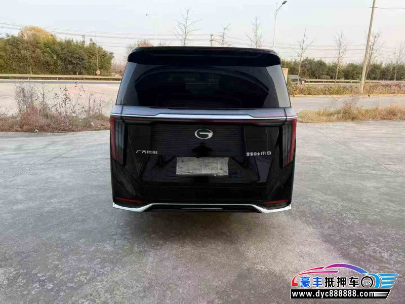 24年传祺M8轿车抵押车出售