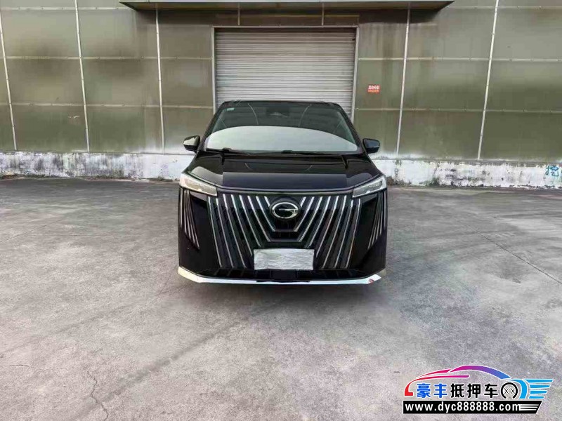 抵押车出售24年传祺M8轿车