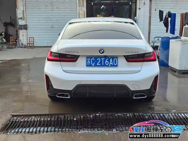 24年宝马3系轿车抵押车出售
