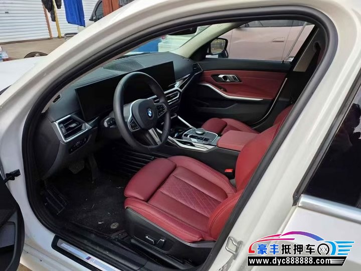 24年宝马3系轿车抵押车出售