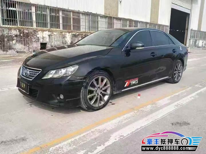 13年丰田锐志轿车抵押车出售