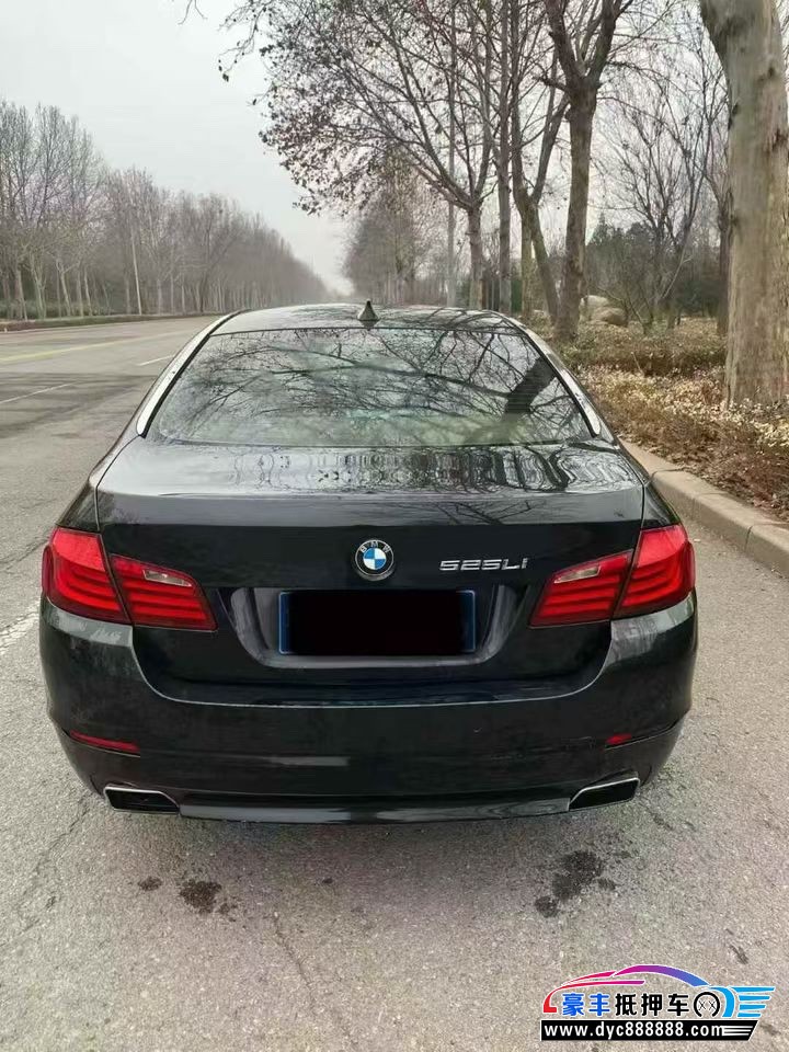 13年宝马5系轿车抵押车出售