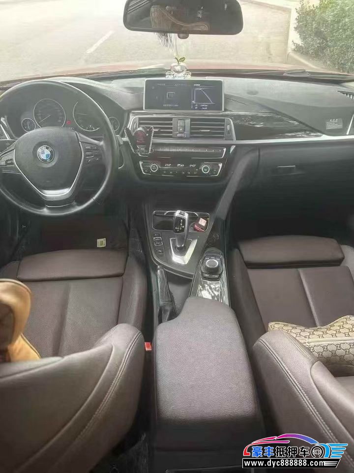 18年宝马3系轿车抵押车出售
