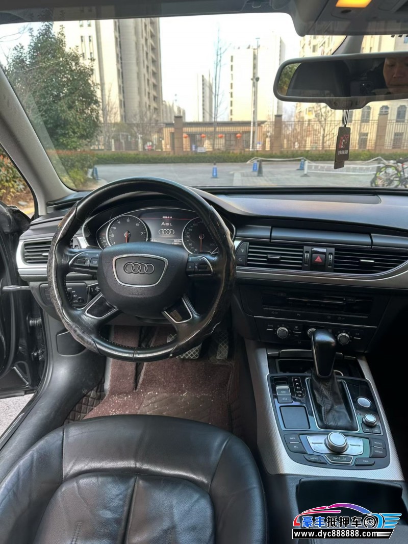 17年奥迪A6轿车抵押车出售