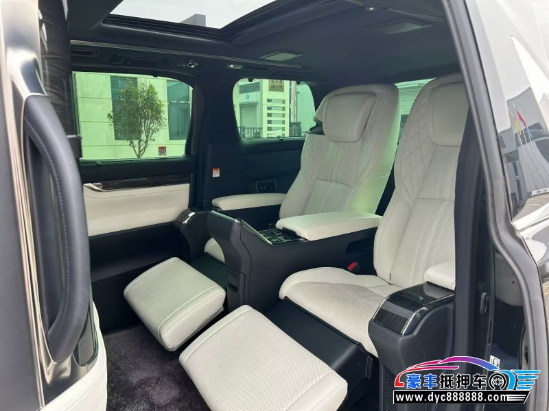 23年雷克萨斯lm轿车抵押车出售