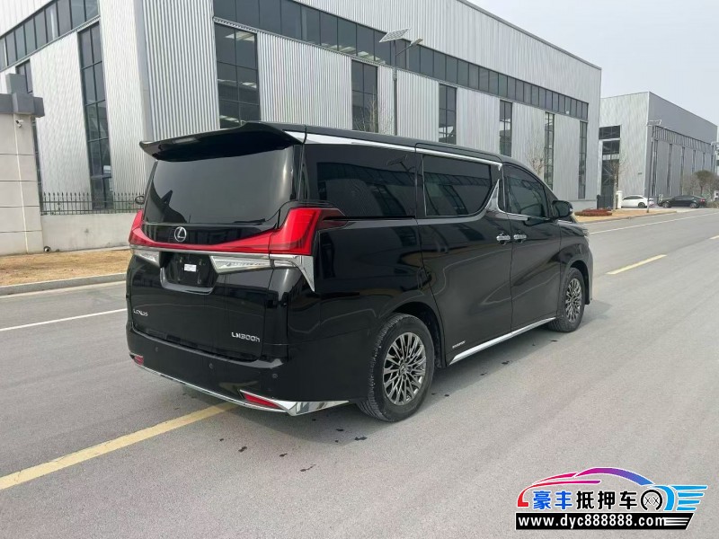 23年雷克萨斯lm轿车抵押车出售