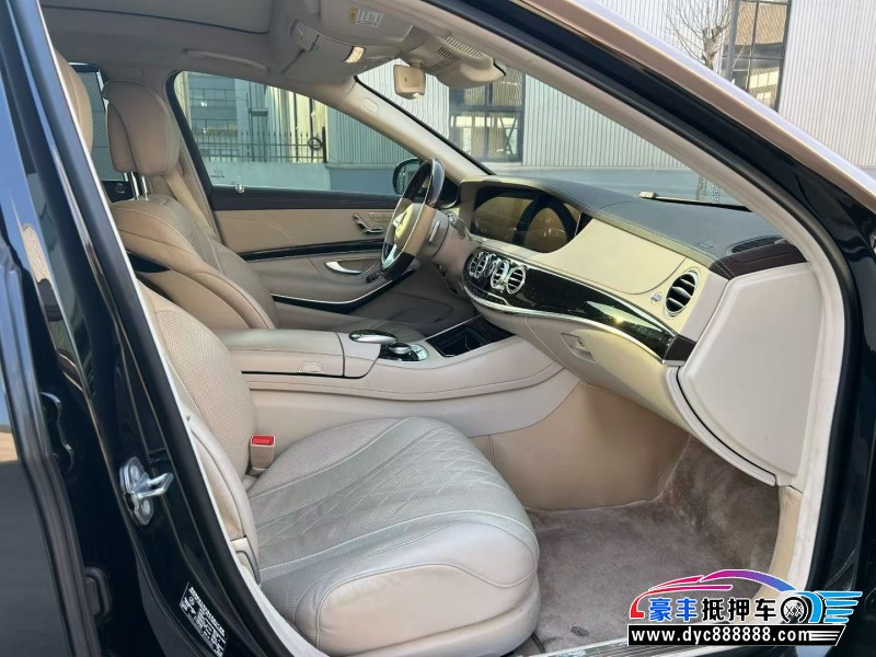 18年奔驰迈巴赫S级轿车抵押车出售