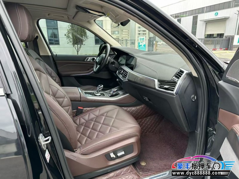 22年宝马X5轿车抵押车出售