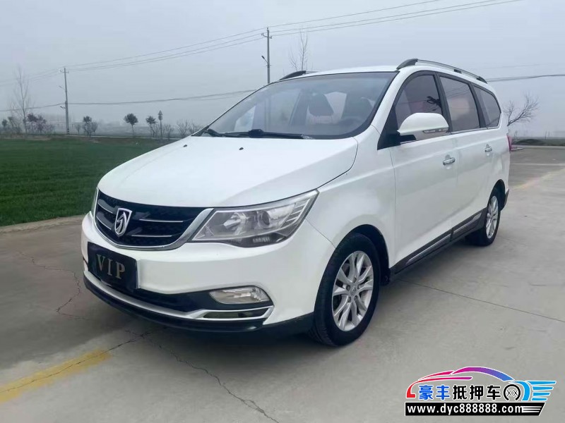 16年宝骏730轿车抵押车出售