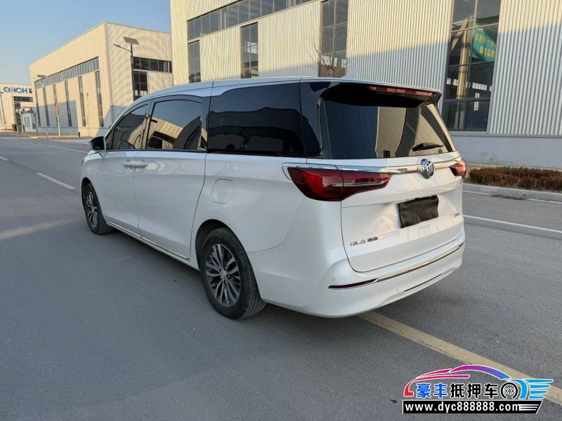 23年别克GL8轿车抵押车出售