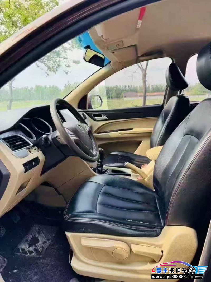 20年宝骏730轿车抵押车出售