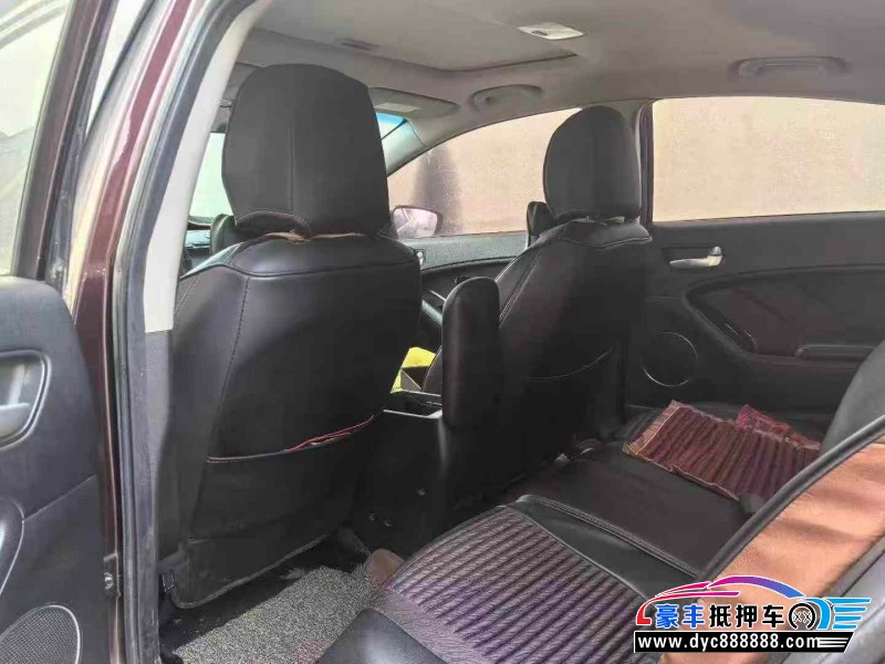 14年起亚K3轿车抵押车出售