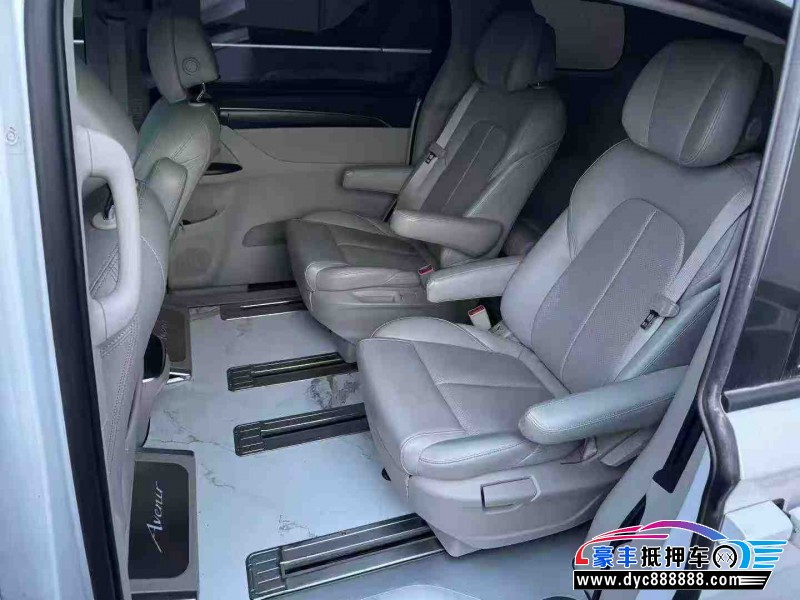 22年别克GL8轿车抵押车出售