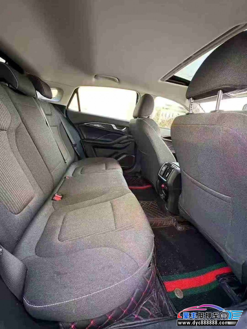 23年奔腾B70轿车抵押车出售