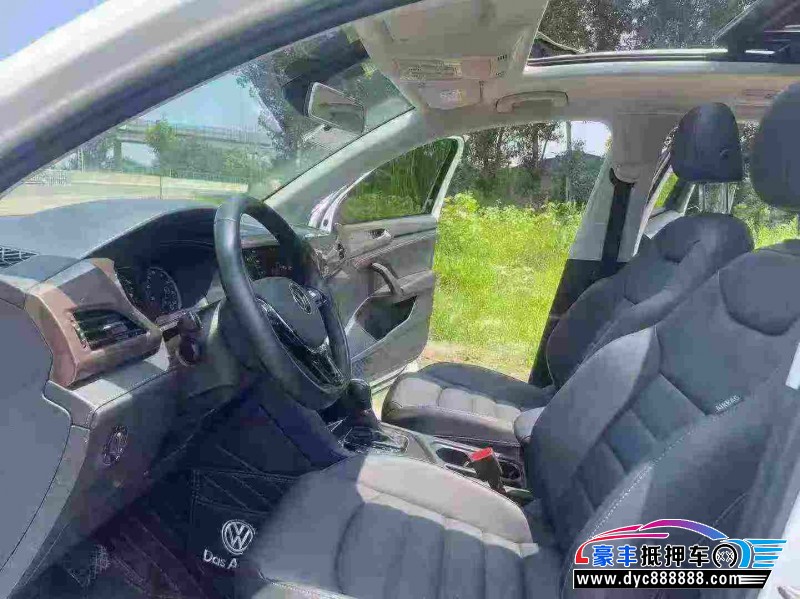 21年大众途观L轿车抵押车出售
