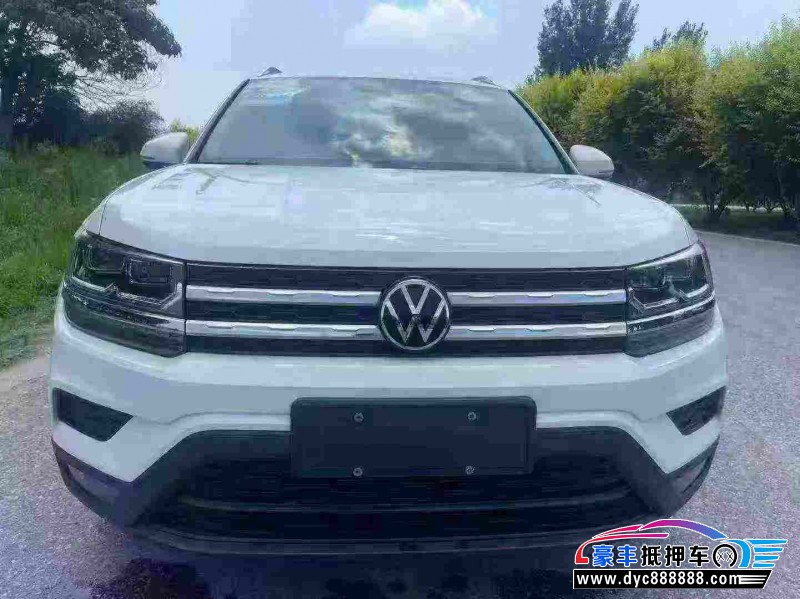 抵押车出售21年大众途观L轿车