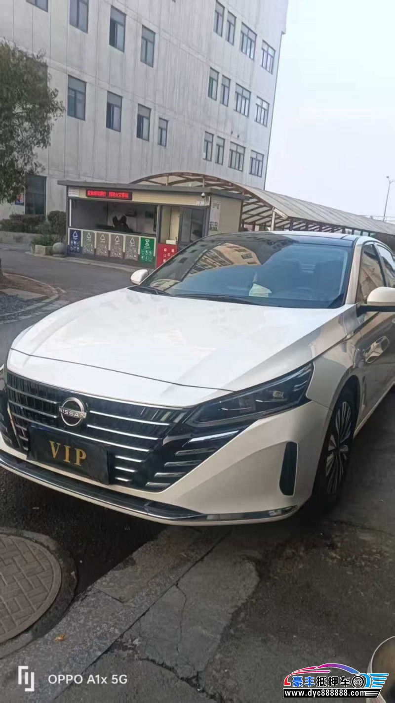 24年日产天籁轿车抵押车出售