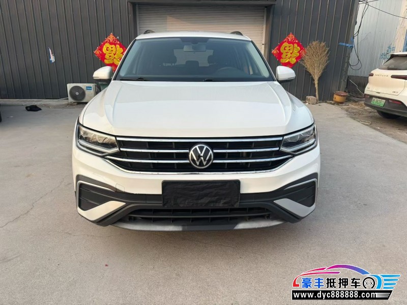 抵押车出售22年大众途观L轿车