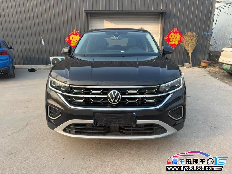 抵押车出售24年大众探岳轿车