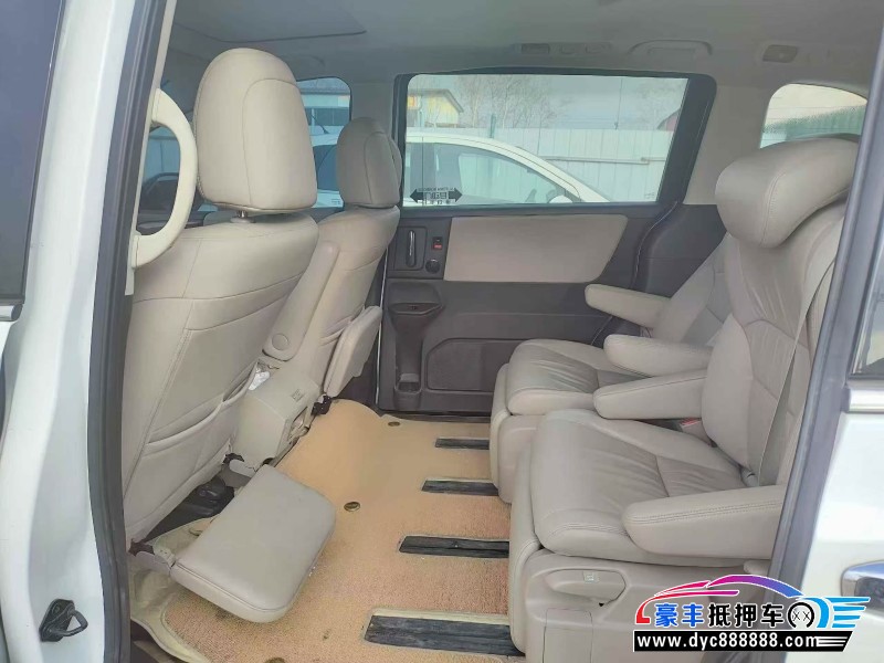 17年本田奥德赛轿车抵押车出售