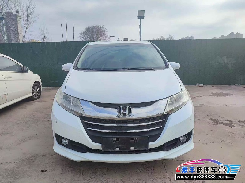 抵押车出售17年本田奥德赛轿车