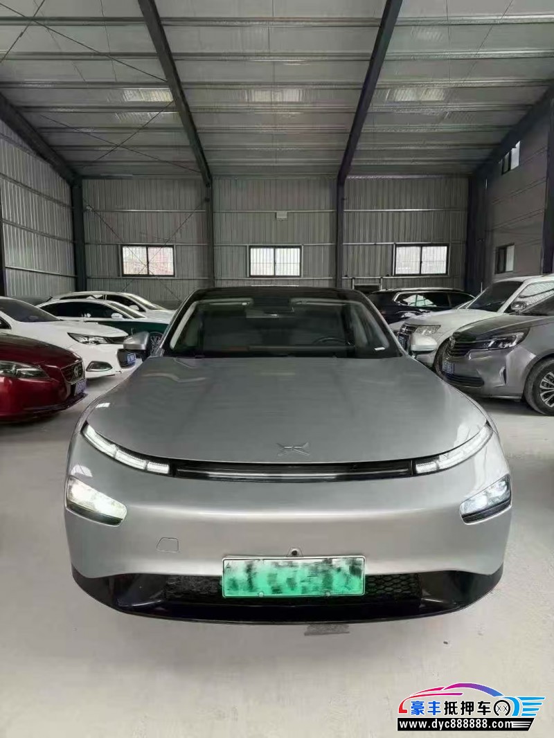 23年小鹏汽车P7轿车