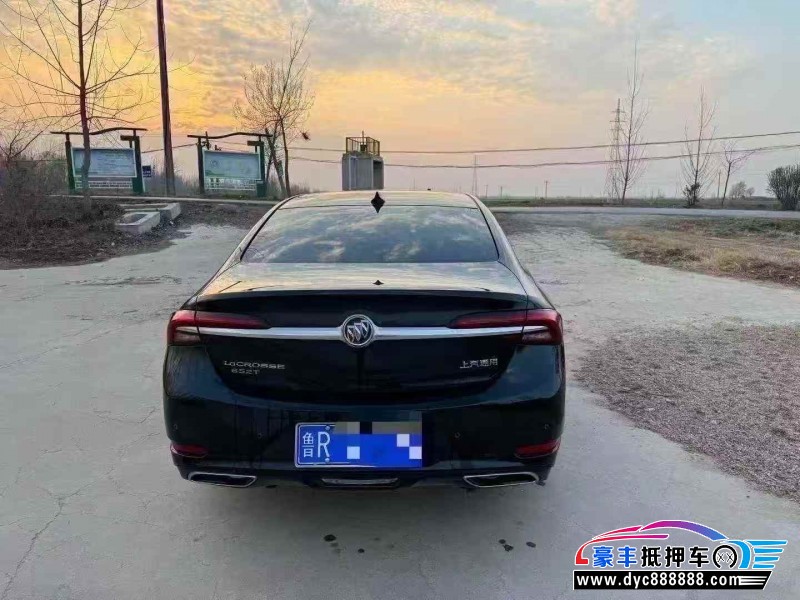 23年别克君越轿车抵押车出售