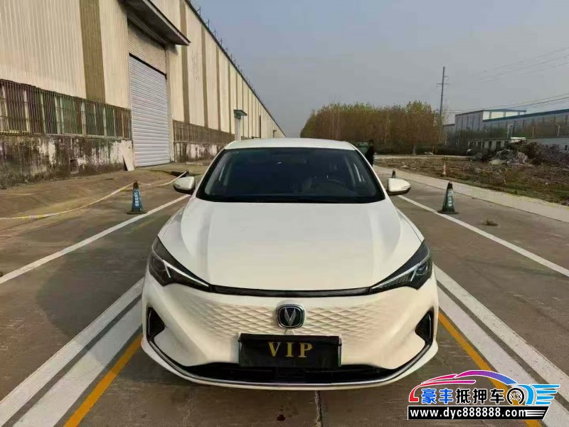 抵押车出售23年长安逸动轿车