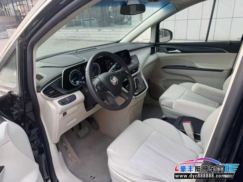 22年别克GL8轿车抵押车出售