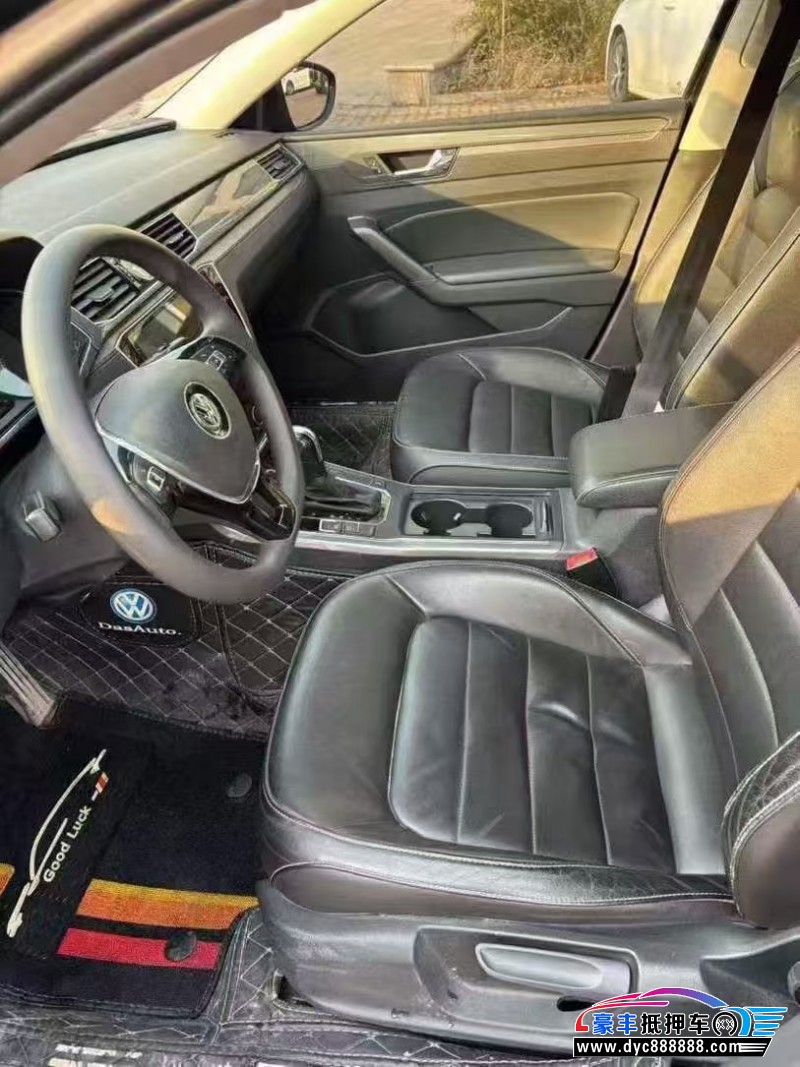 18年大众帕萨特轿车抵押车出售